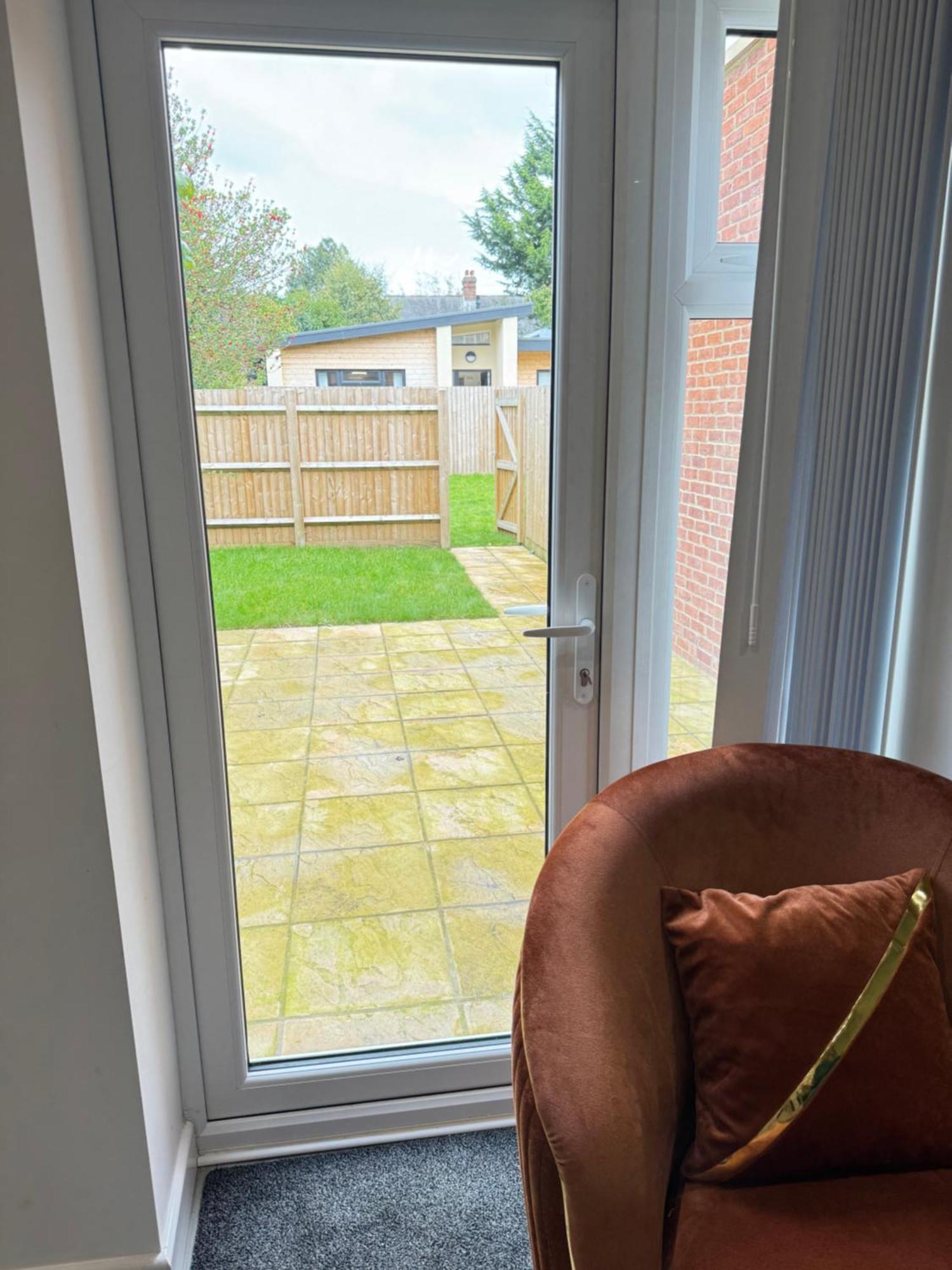 The Phantom Ideal For Jr Churchill Manor Nuffield Hospitals B 2023 Built Sleeps 5 People Comfortably Very Modern 2 3 Bathrooms 1 Minute Walk To John Radcliffe Hospital Apartamento Oxford